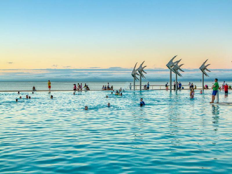 Half Moon Bay Resort Cairns Exterior photo