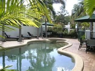Half Moon Bay Resort Cairns Exterior photo